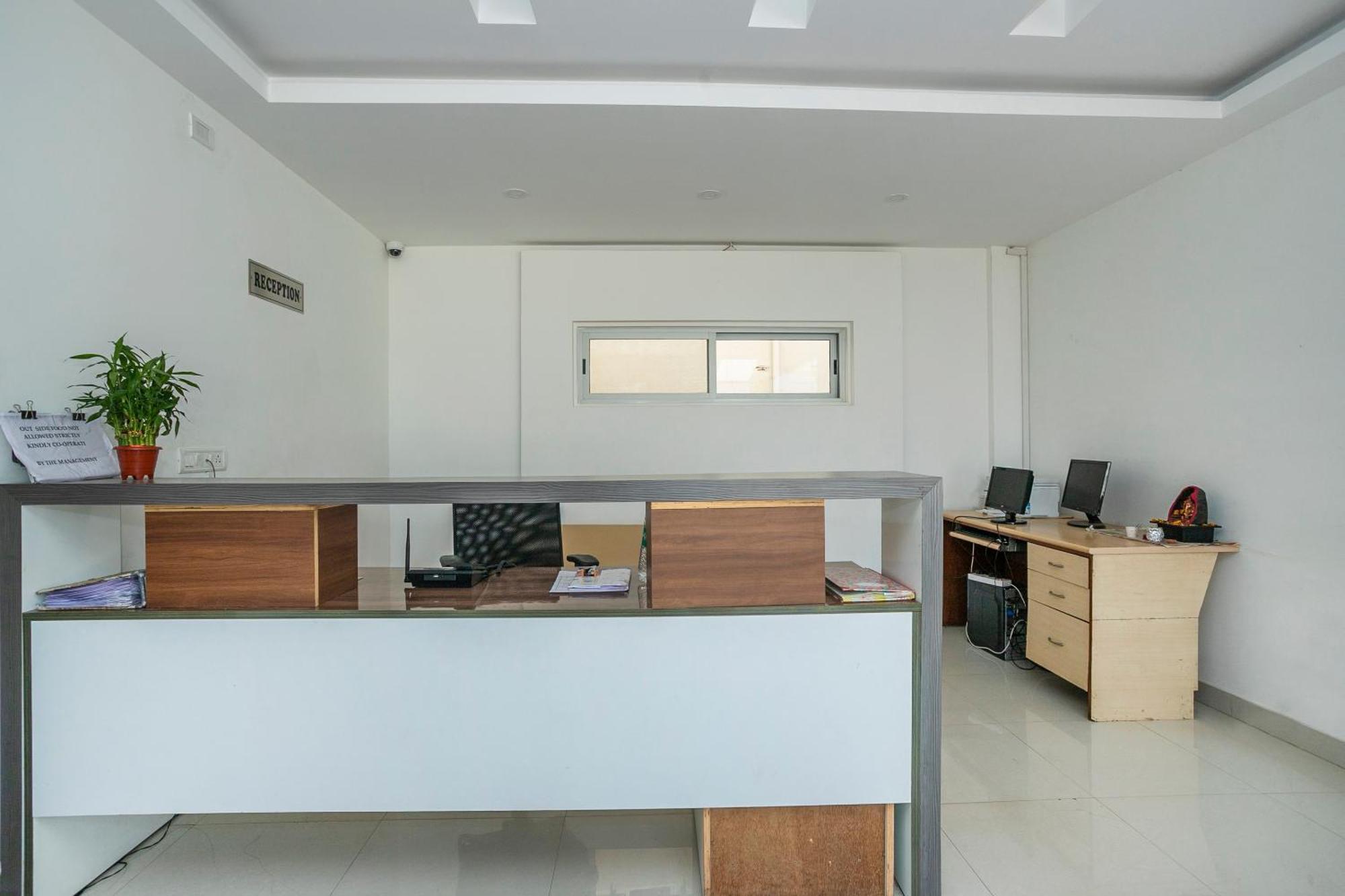 Collection O Cosmopolitan Hotel Devanahalli Luaran gambar
